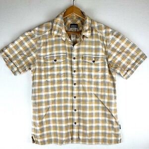 Patagonia Organic Cotton Plaid Short Sleeve Button Up Shirt Athleisure